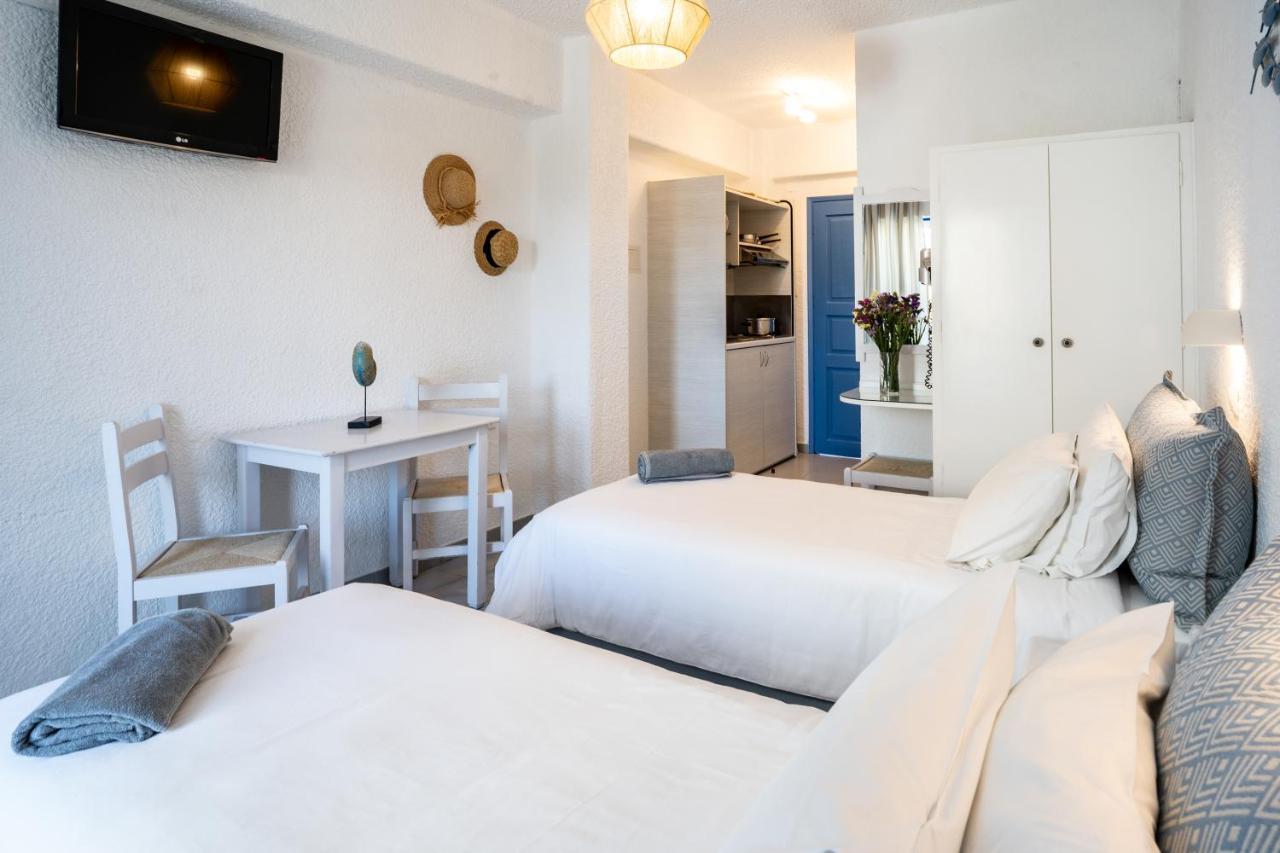 Ninetta'S Studios Poros Town ภายนอก รูปภาพ